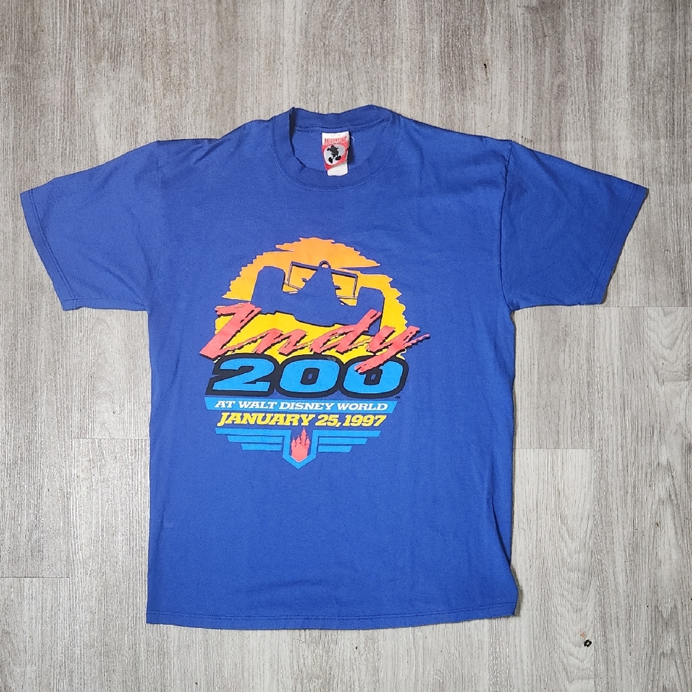 Vintage Indy 200 Graphic T-Shirt